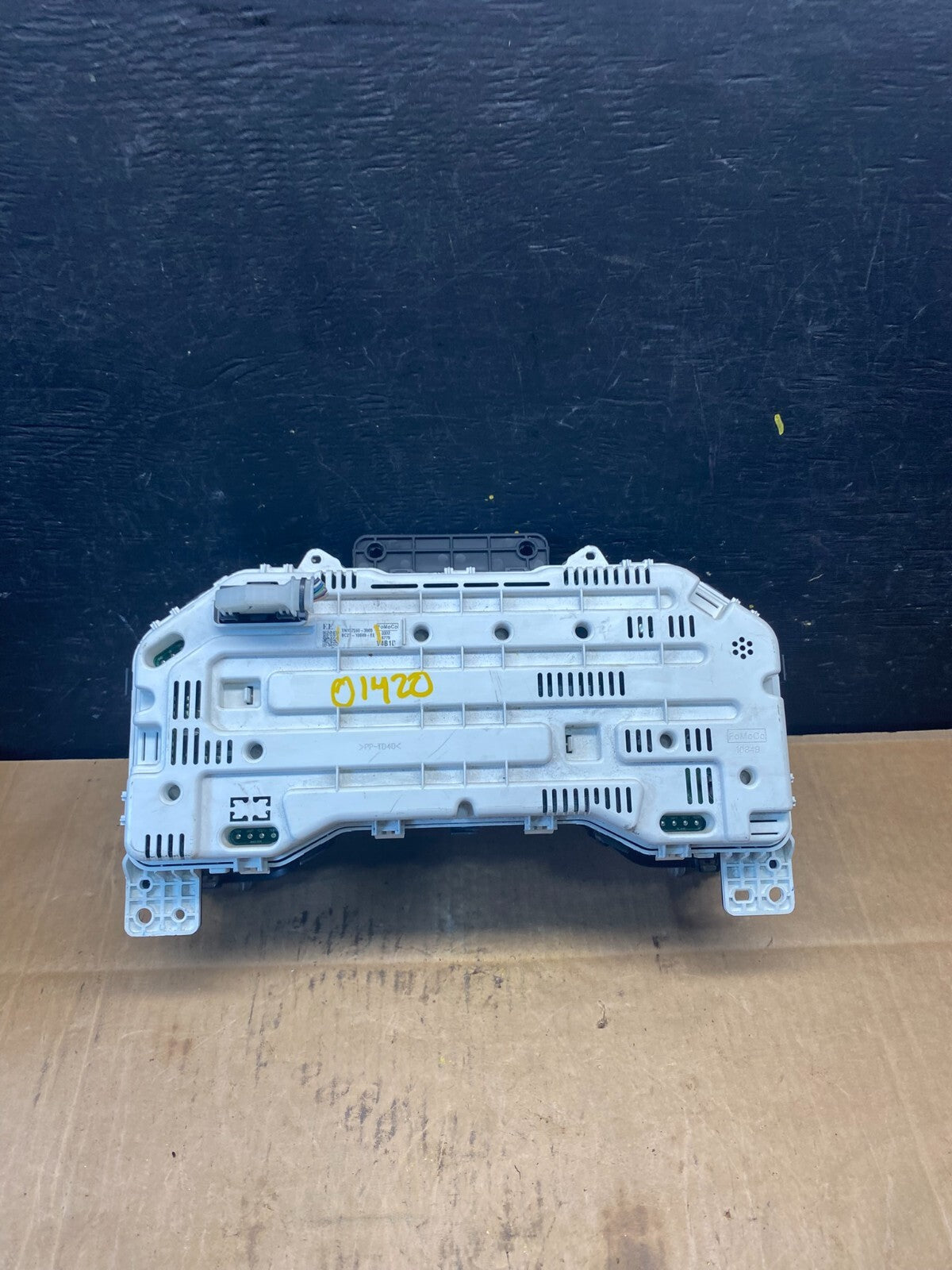 2011 2012 2013 Ford E150 E250 E350 VAN Gauge Speedometer Cluster o1420 DG4