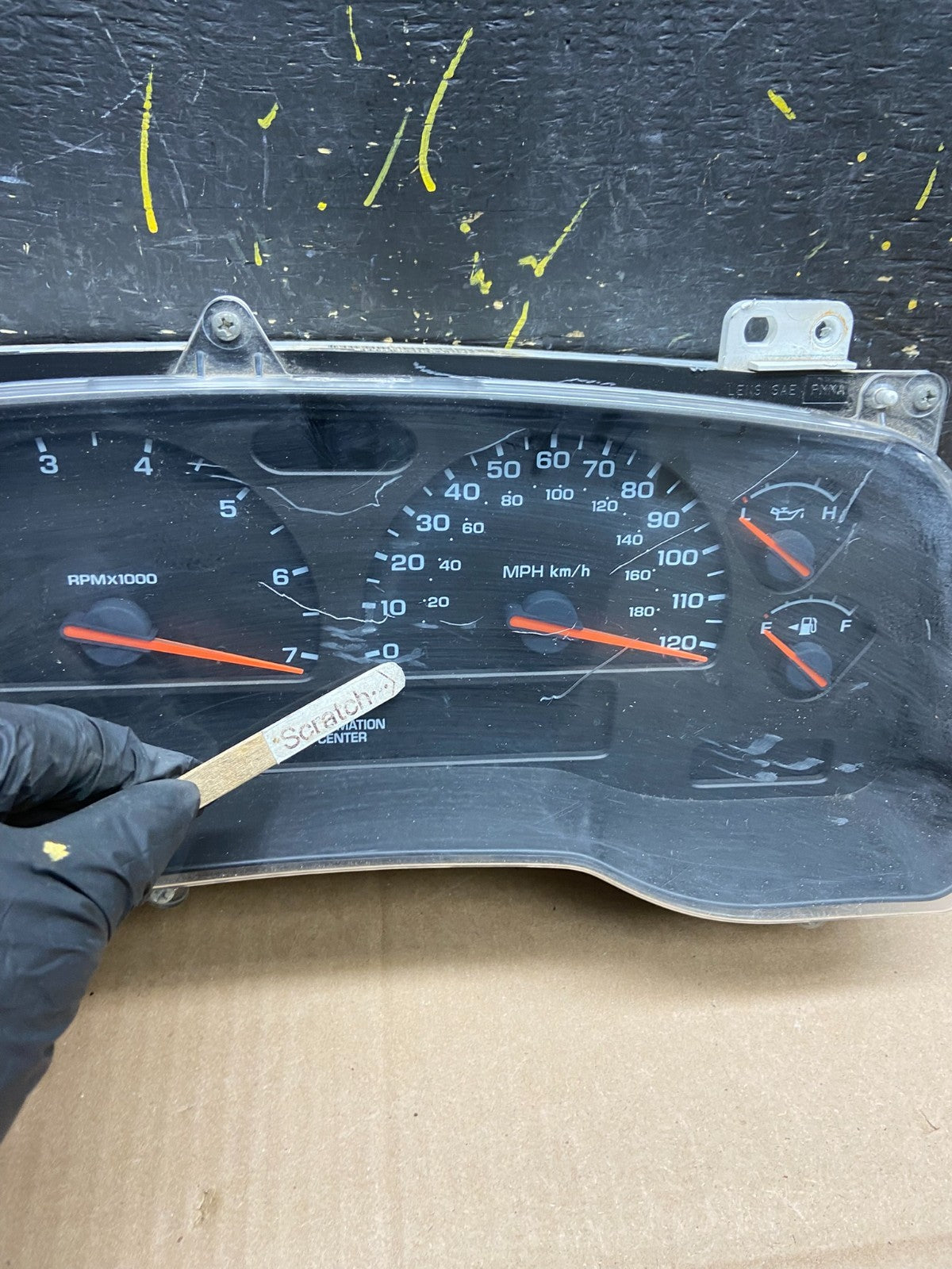 2003 Dodge Durango 4.7L Speedometer Instrument Cluster Gauge OEM Y2104 DG1
