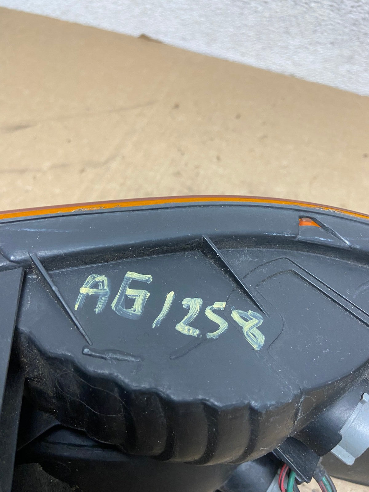 2002 2003 2004 Honda Odyssey Right Passenger Side Tail Light AG1258 LK6