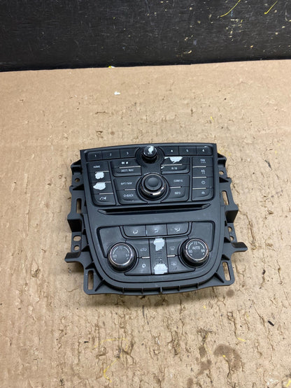 2012 - 2016 Buick Verano Radio Climate Control Unit Heater Ac Temp T8384 DG0