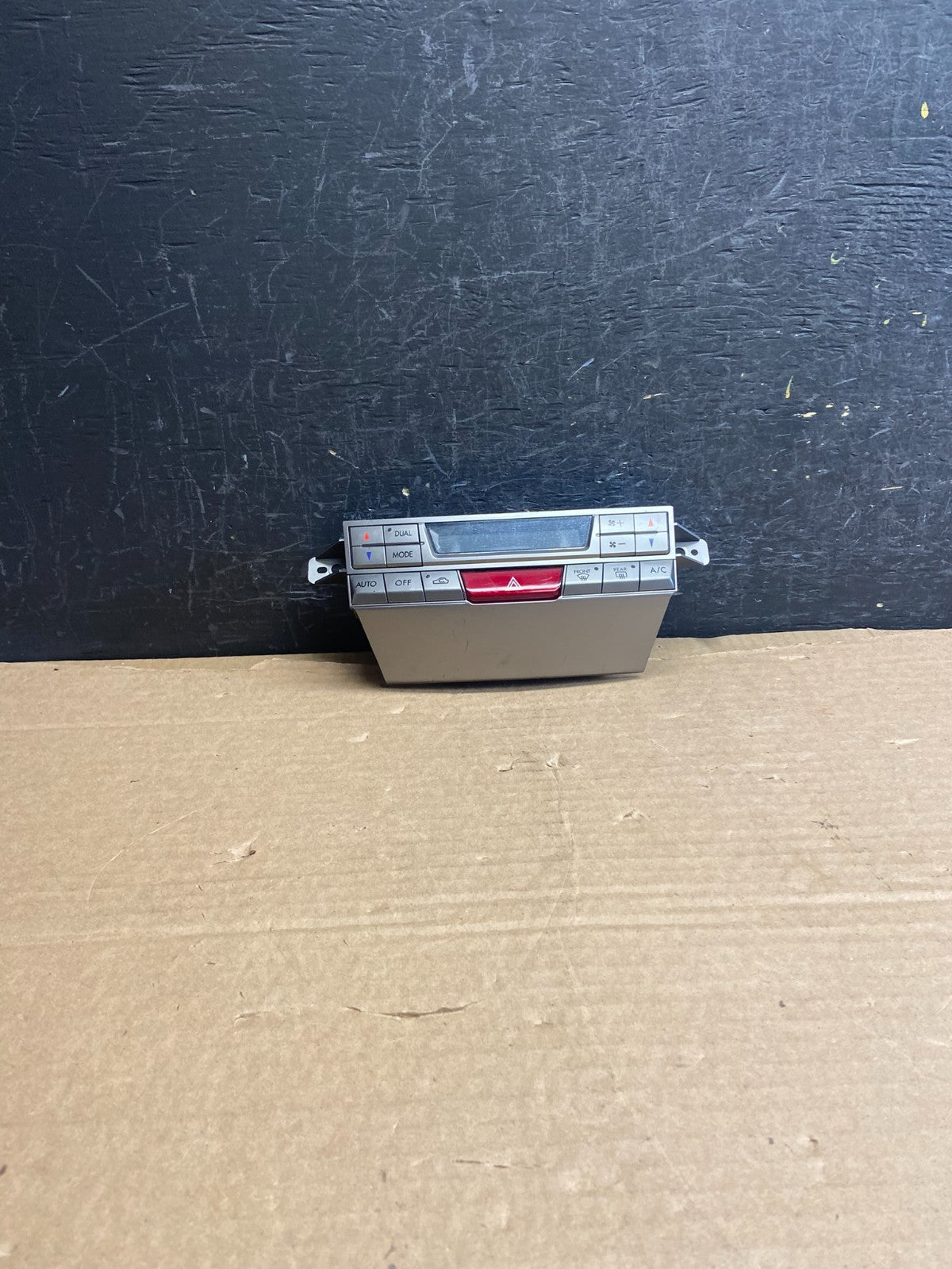 2010 - 2014 Subaru Outback Legacy A/C Heater Climate Control Unit af2455 DG0