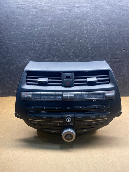 2008 - 2012 Honda Accord Front Radio Control AM./FM CD Climate Control ah4961 DG0