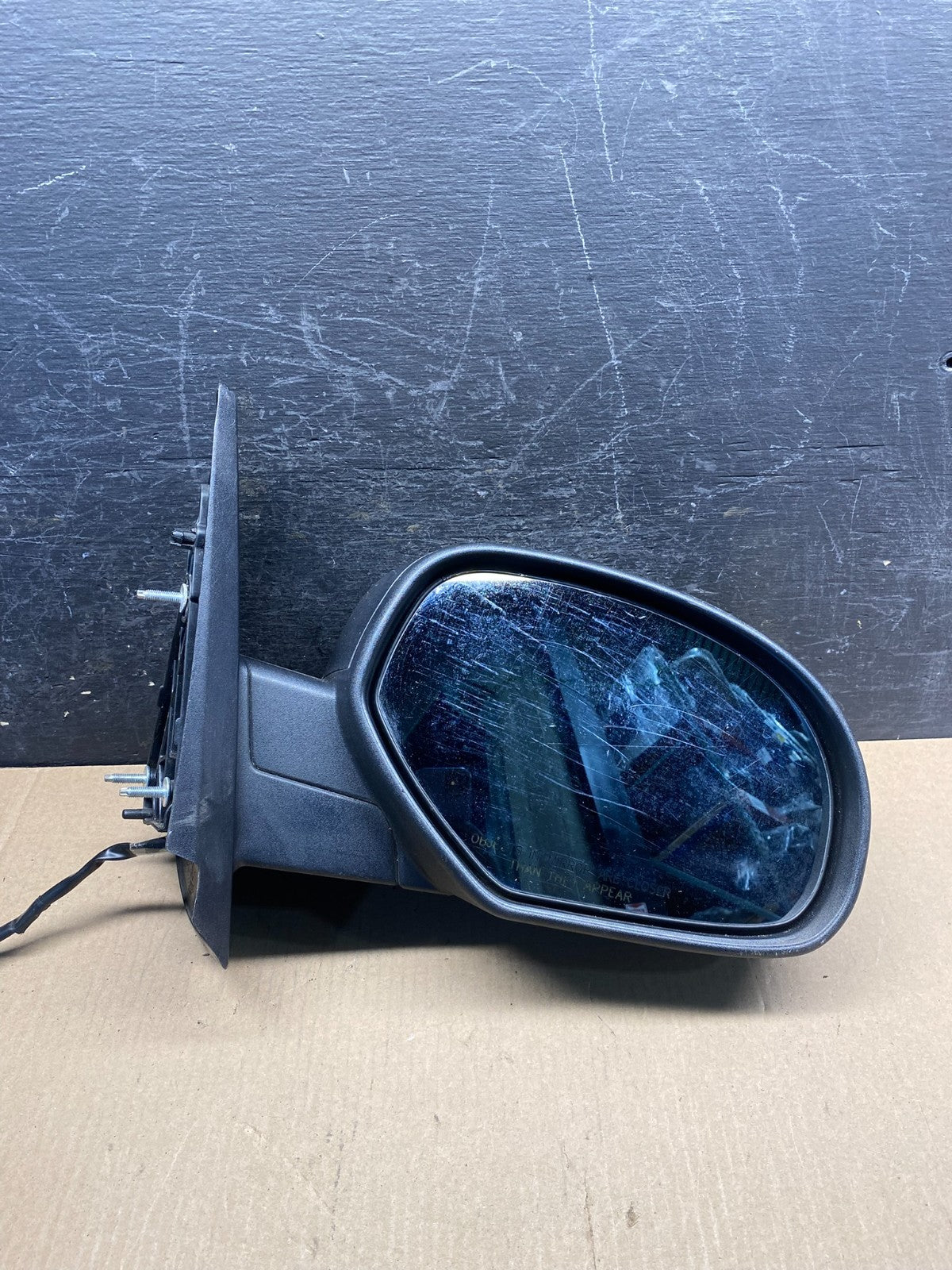 2007-2013 Chevrolet Tahoe Silverado Suburban Right Passenger Mirror AH3244 DG7