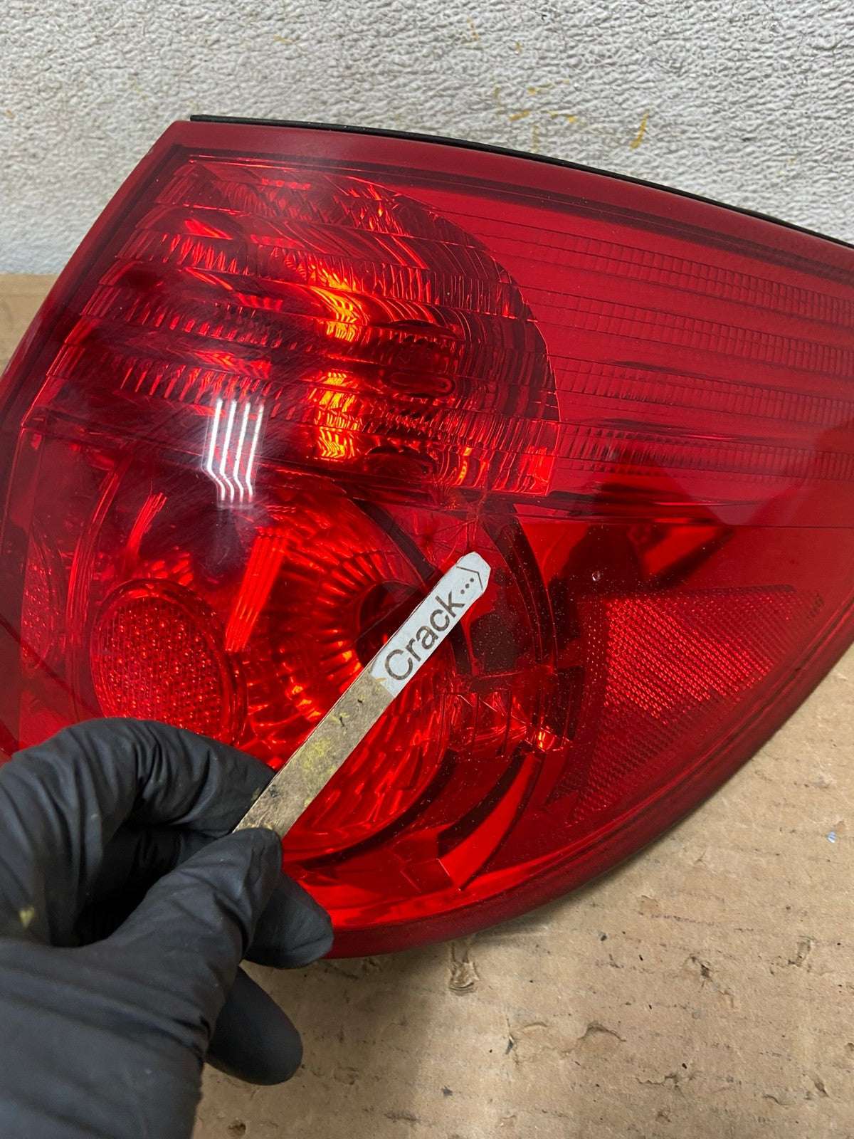 2006 - 2010 Toyota Sienna Right Passenger Side Tail Light AH8404 LK4