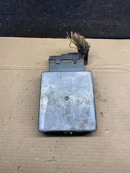 2002 Ford E-Series 4.2L Engine Control Computer Module 2c2a-12a650-cc AH9912 DW0