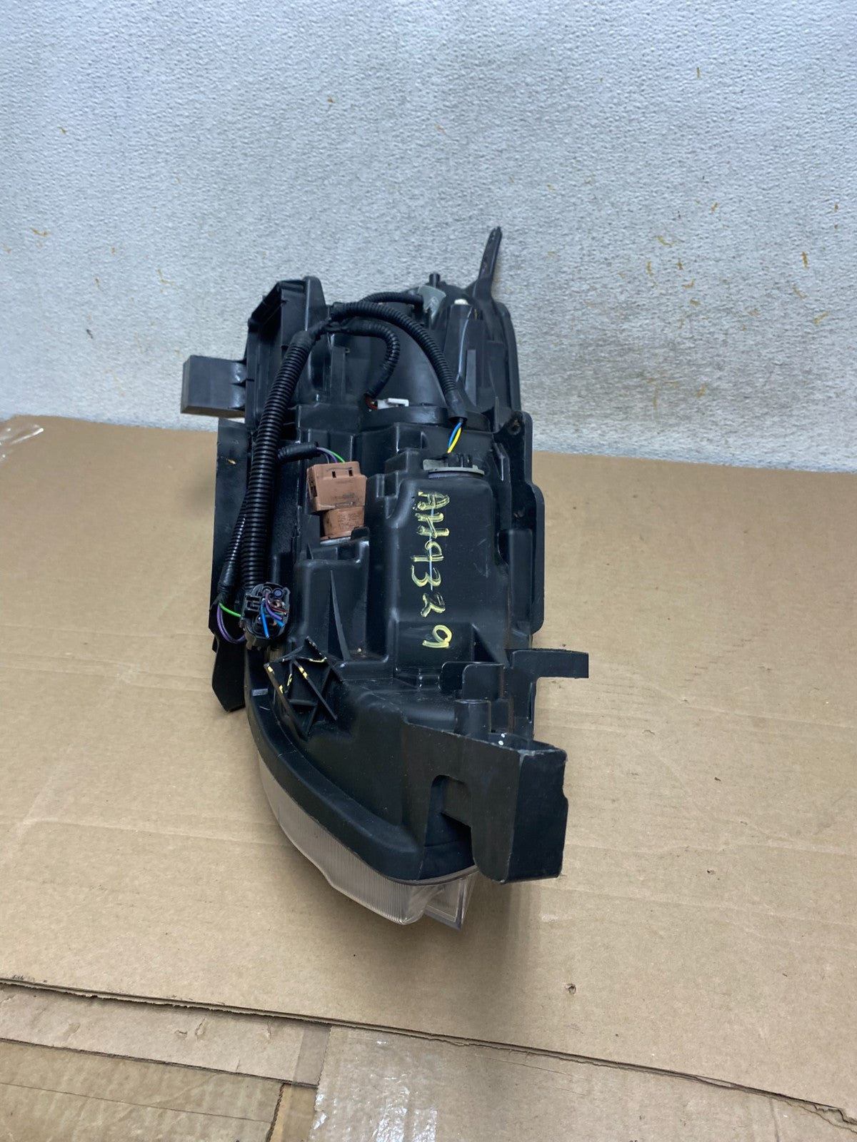 2016 2017 2018 Nissan Sentra Front Left Driver LH Halogen Headlight AH9329 DW7