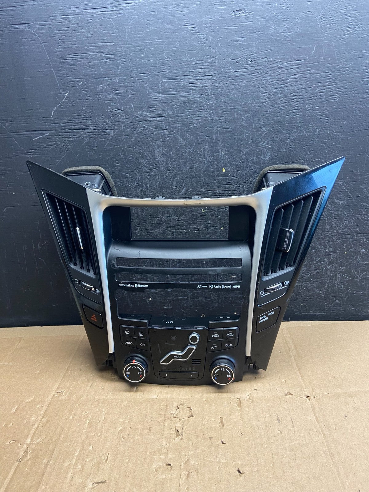 2011 - 2014 Hyundai Sonata Center Radio Climate Control Air Vent Bezel AD2205 DG0