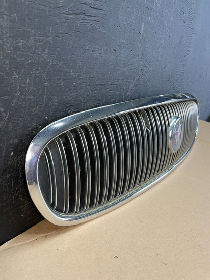 2000 to 2005 Buick Lesabre Front Chrome Upper Grill Grille AD83162
