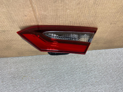 2018 to 2022 Toyota Camry Right Passenger Rh Tail Light Inner OEM AA5320 DG0
