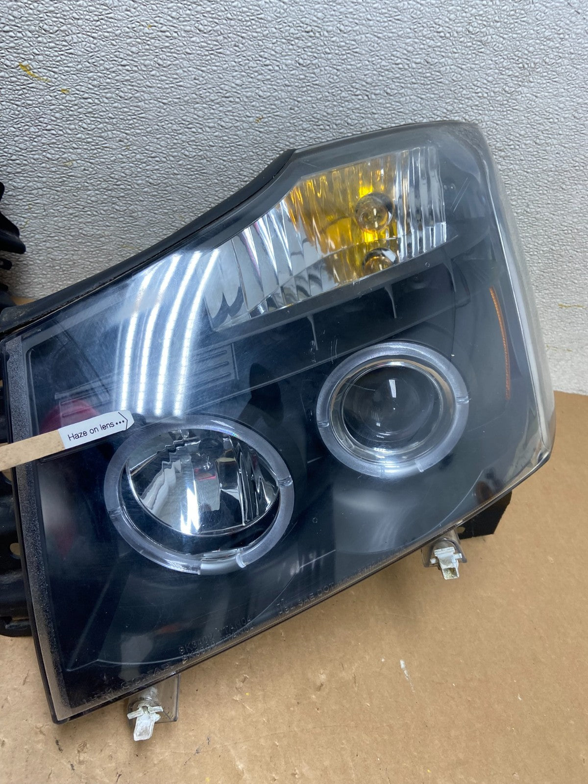 2004 to 2007 Nissan Armada Left+Right Side Set LED Black Headlights Z7025 DG6