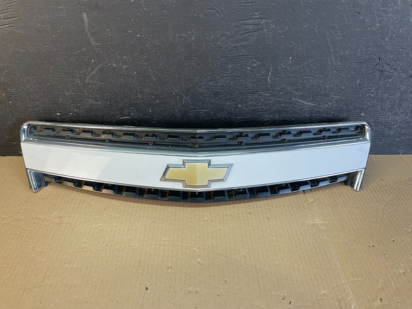 2012-2015 Chevrolet Captiva Sport White Front Upper Grille Grill AB7679 DG0