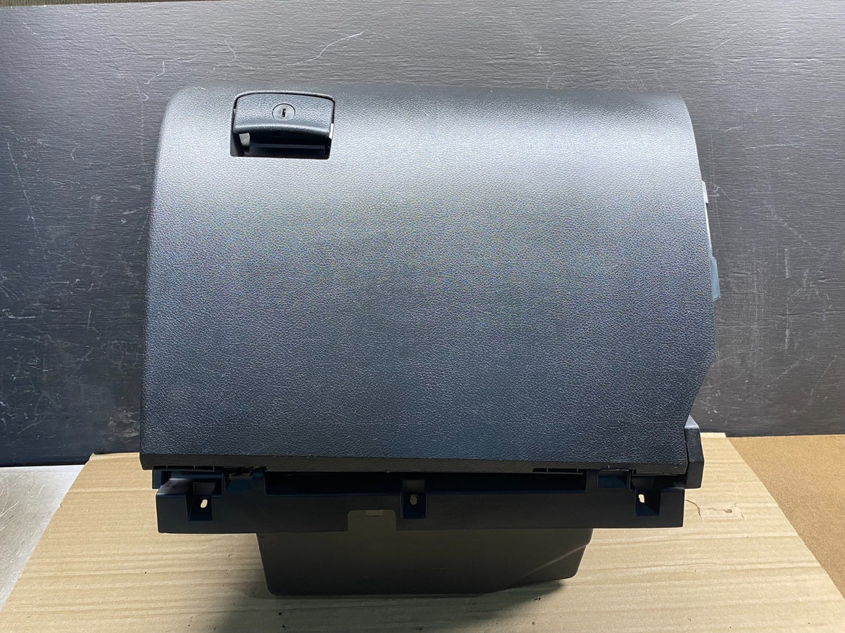 2007-2012 Nissan Altima Front Right Passenger Storage Glove Box ah9943 DG0