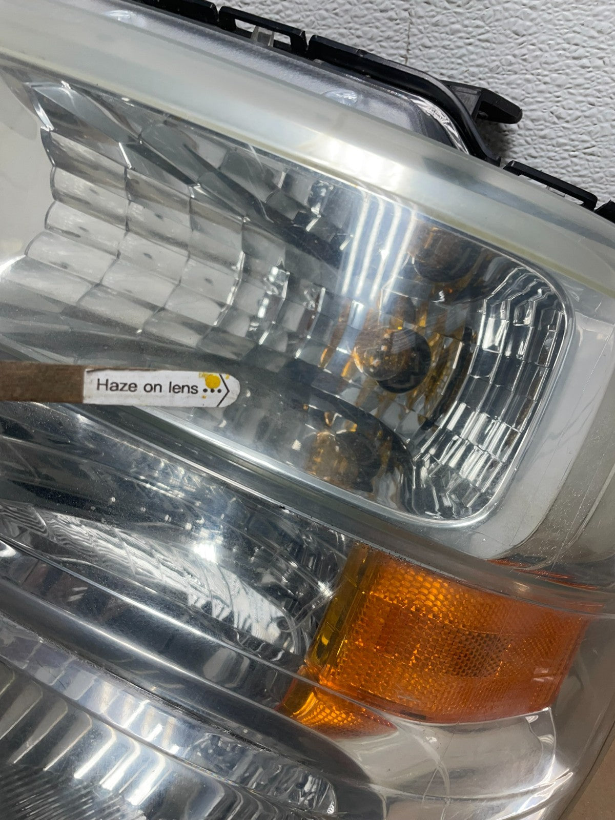 2008-2014 Ford Econoline E150 E250 E350 Left Driver LH Headlight OEM Q3833 DW10