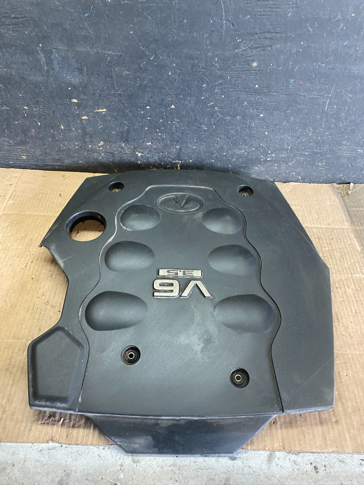 2003 to 2007 Infiniti FX35 M35 G35 V6 Engine Motor Cover Q0663 DG1