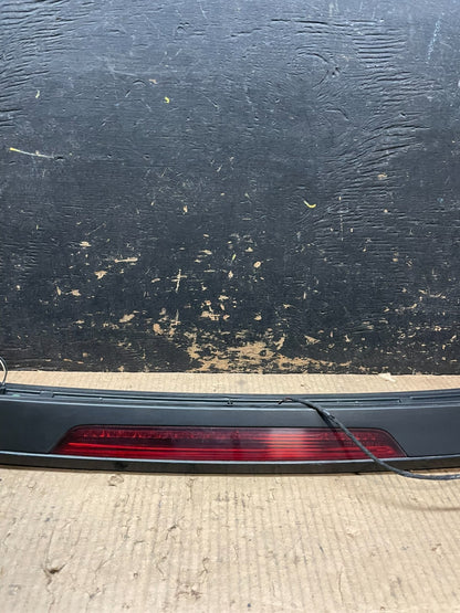 2007 to 2009 AUDI Q7 Rear Tailgate Spoiler W/ 3RD Third Brake Light OEM y6496 DG6