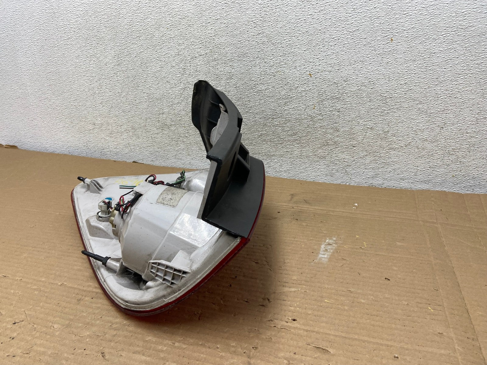 2010 to 2015 Chevrolet Equinox Right Passenger Rh Side Tail Light AG9011 LK5