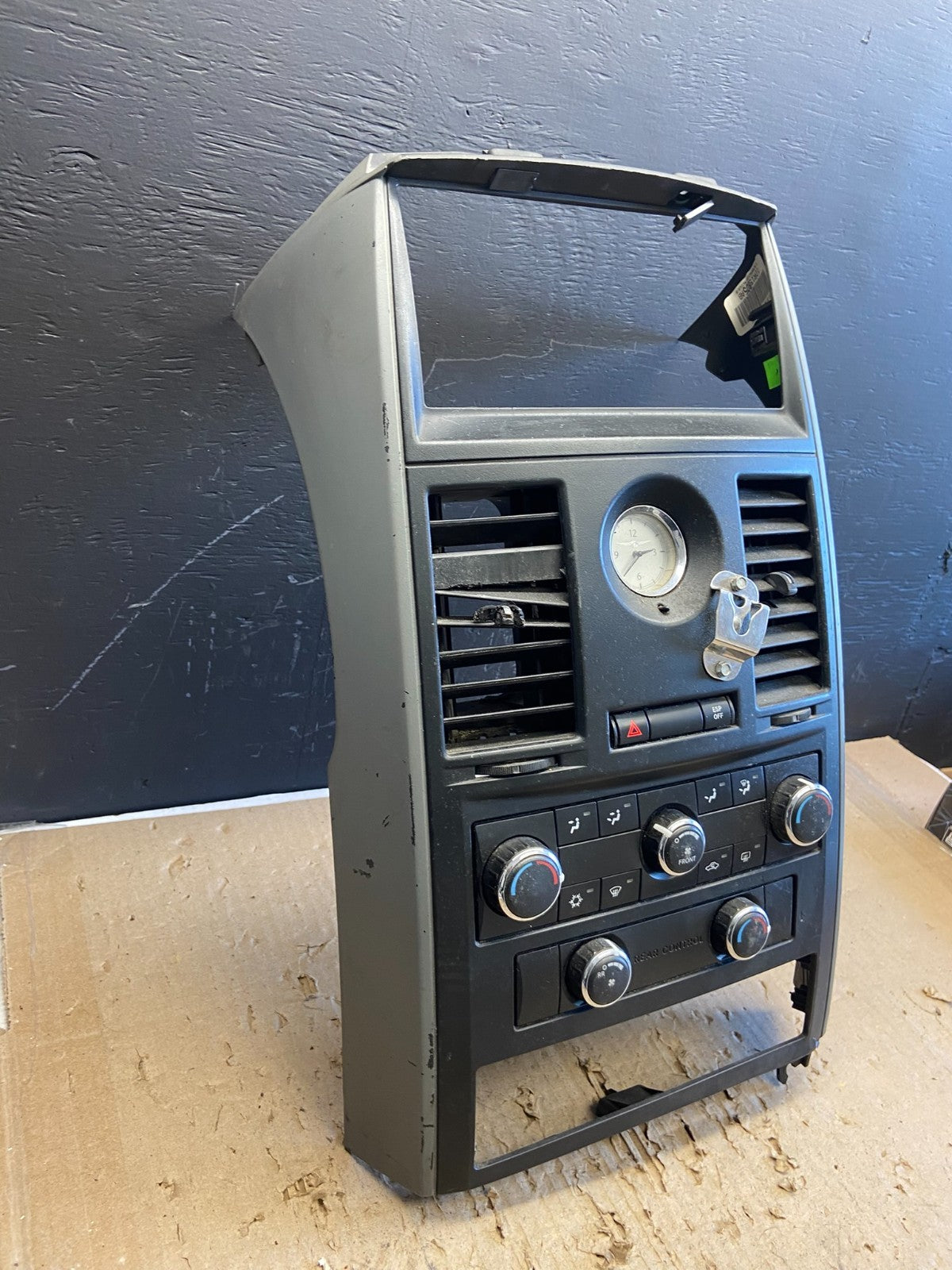 2008-2010 Dodge Grand Caravan  A/C Climate Control Unit Bezel Trim Oem AB5879 DG2