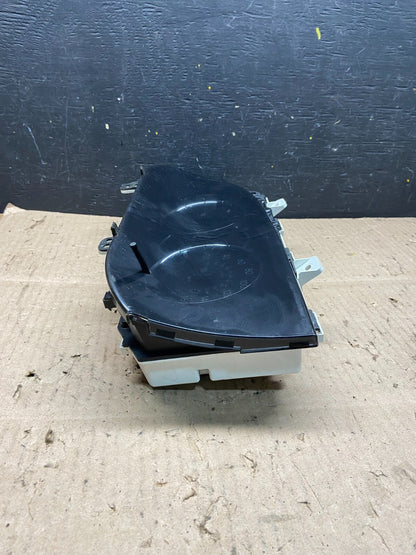 2005 to 2010 Toyota Avalon Cluster Speedometer L1803 PS3