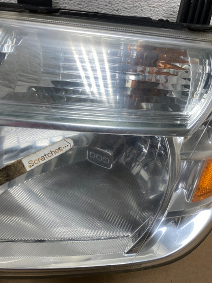 2008 to 2012 Nissan Pathfinder Halogen Headlights Left+Right AH9432 DW4