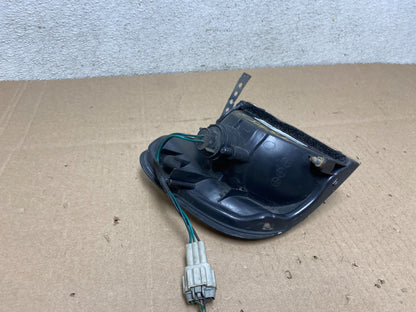 1999-2004 Nissan Pathfinder Front Left Driver Turn Signal J8483 DW6