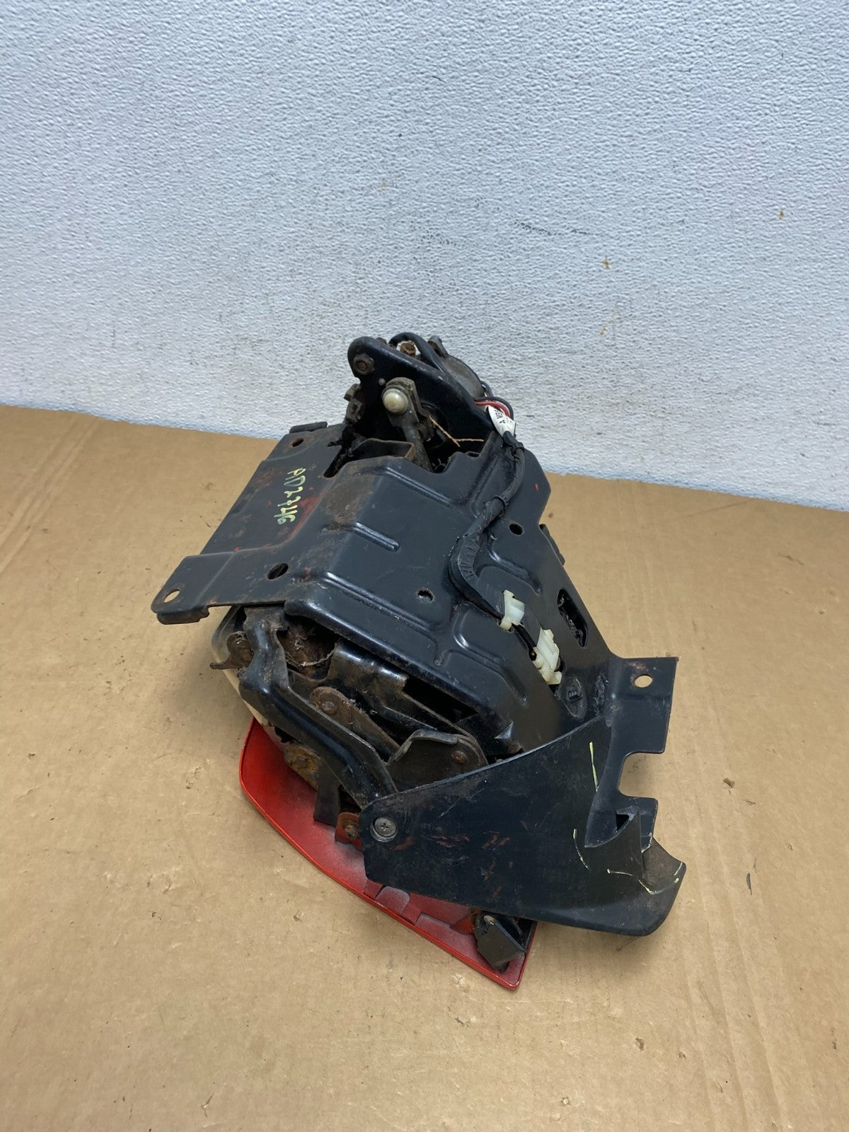 1991 to 1993 Mitsubishi 3000GT Right Passenger Headlight W Motor ad2746 DG8