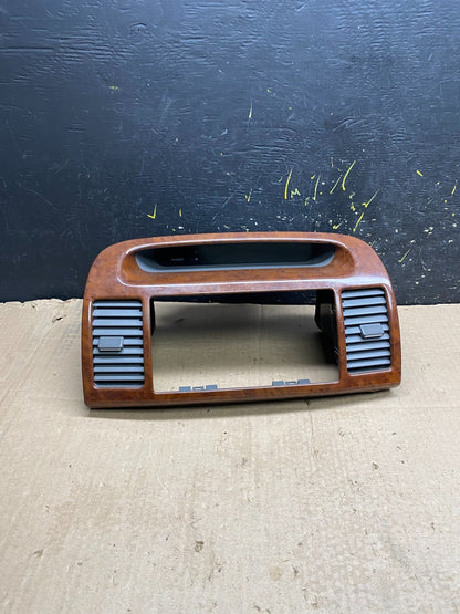 2002 2005 Toyota Camry Radio Center Console  Air Vent Bezel Trim OEM z0153 DG0