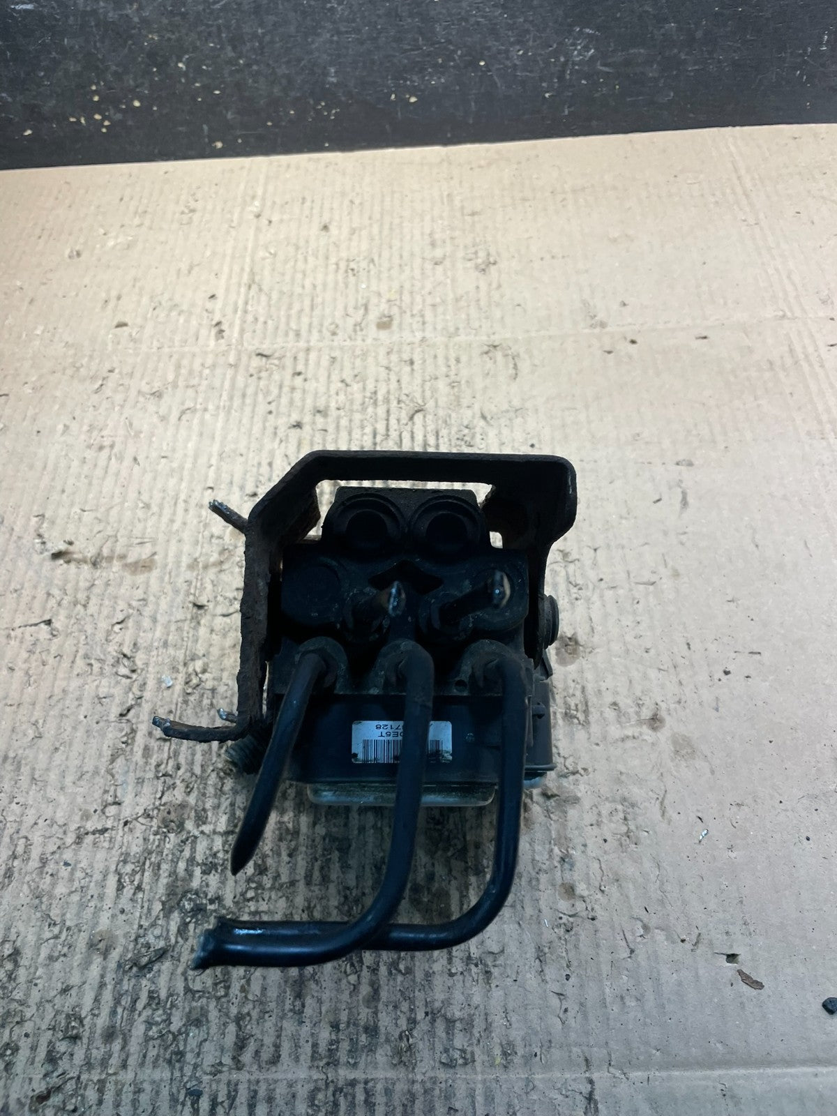 Chevrolet GM ABS Anti-Lock Brake Module 13567128 V5323 PS4