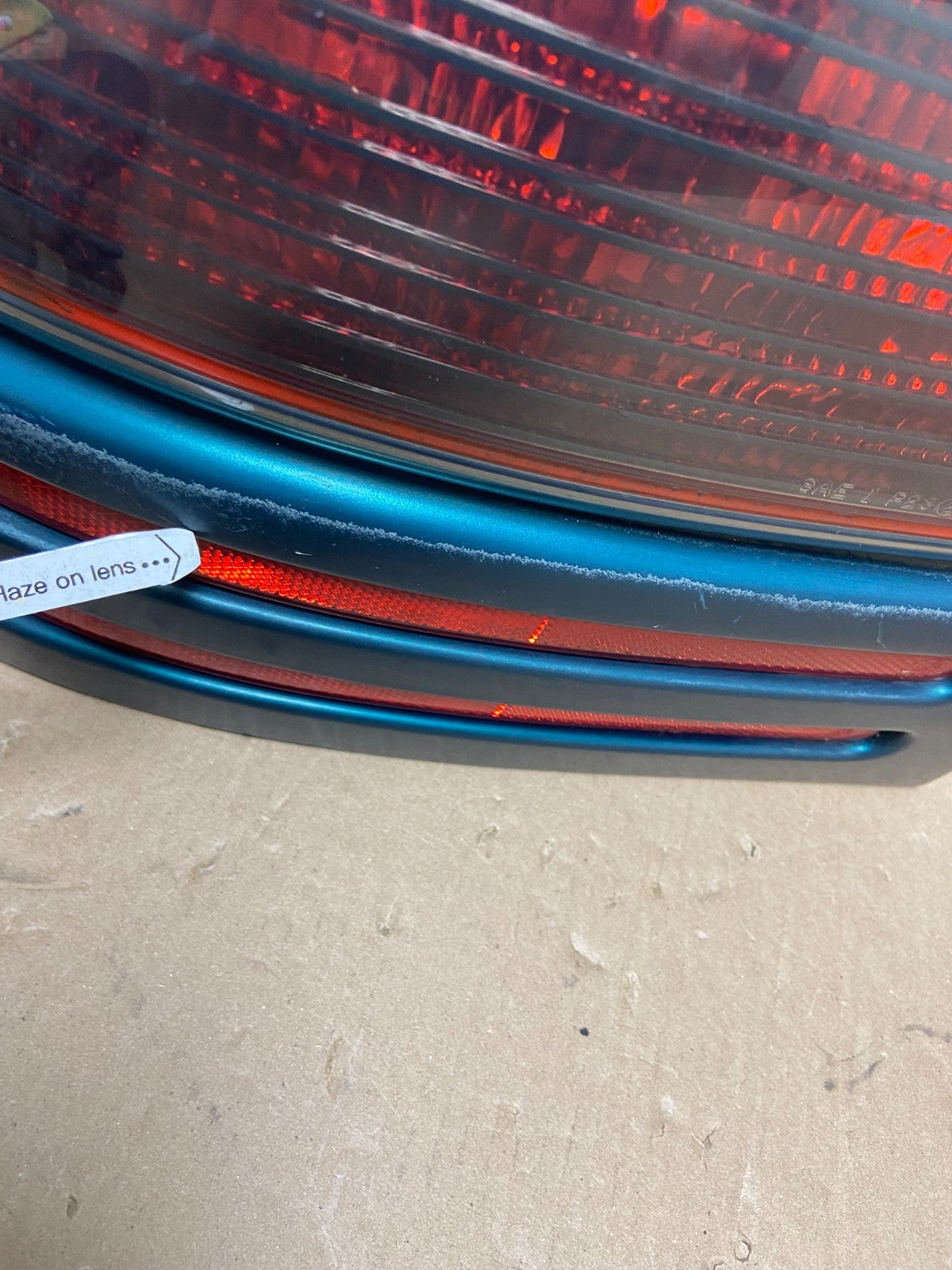 1998 to 2004 Dodge Intrepid Left+Right Set Side Tail Light AD6429 DG7