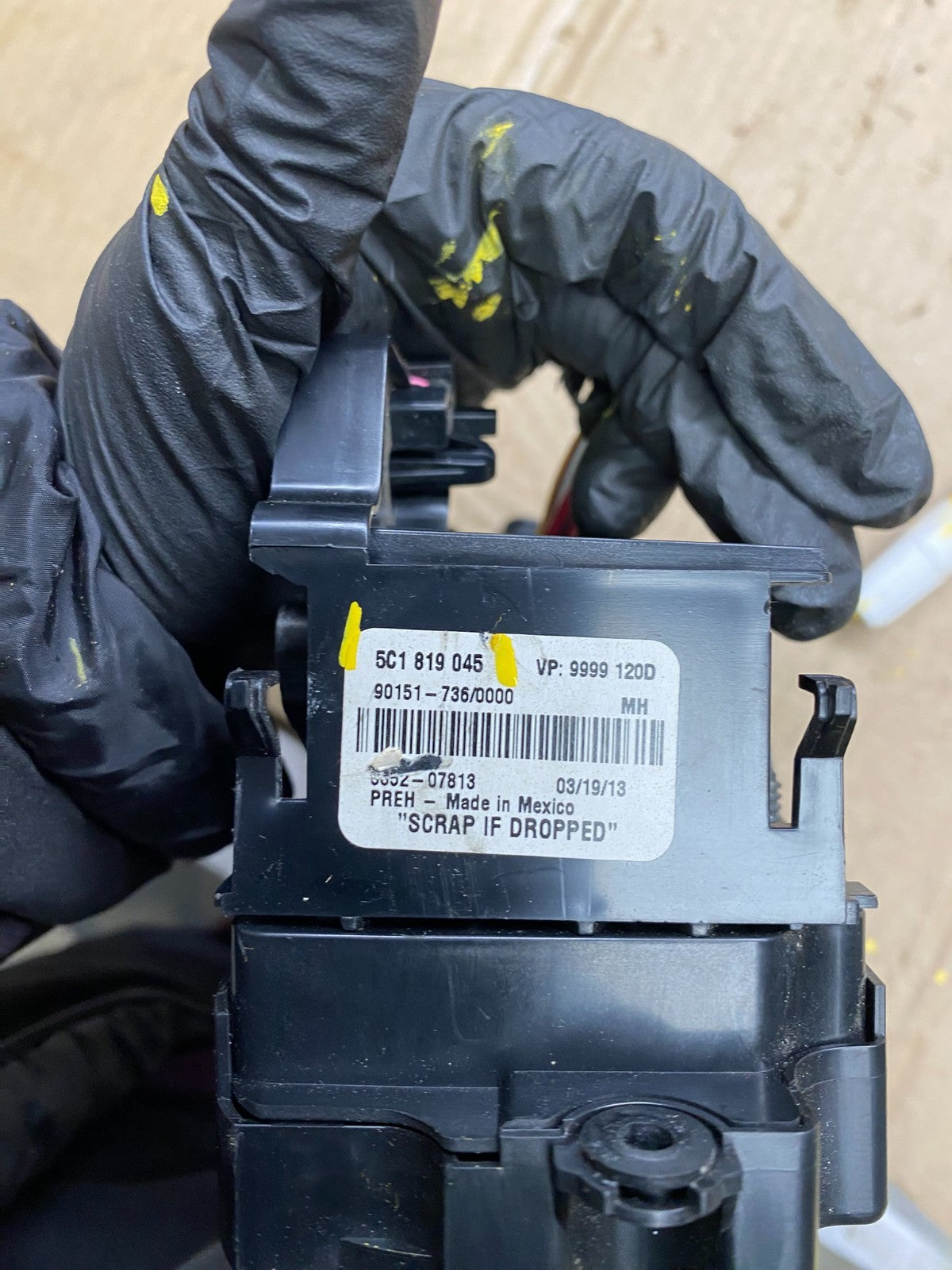 2011 - 2014 Volkswagen  Jetta Center Climate Control Panel AC Heater x5833  DG5