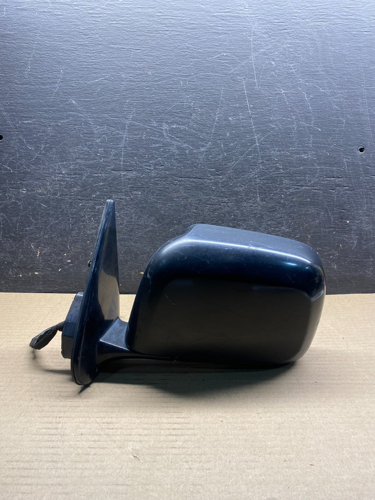 1999 to 2002 Toyota 4runner Left Driver LH Side View Door Mirror AH9656 DW0