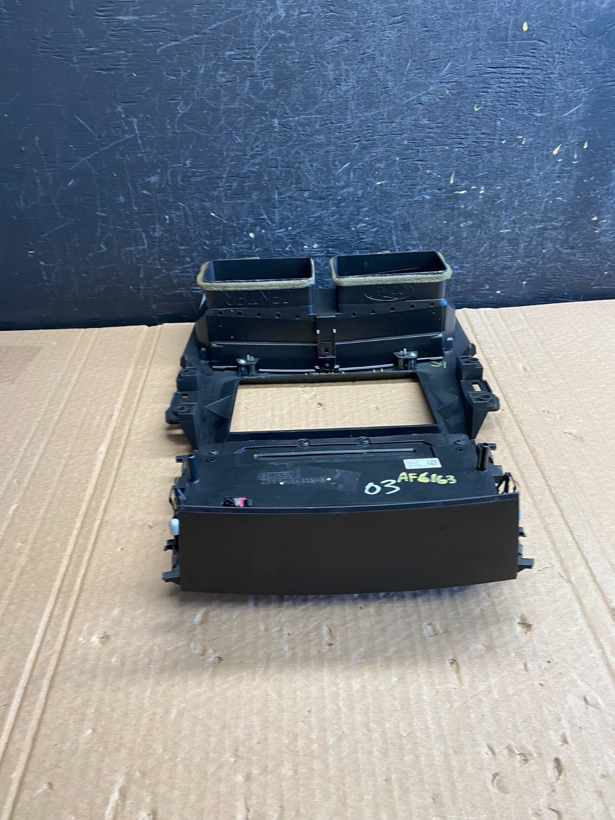 2011 to 2014 Ford Explorer Radio Climate Control Trim Bezel Panel af6163 DG4