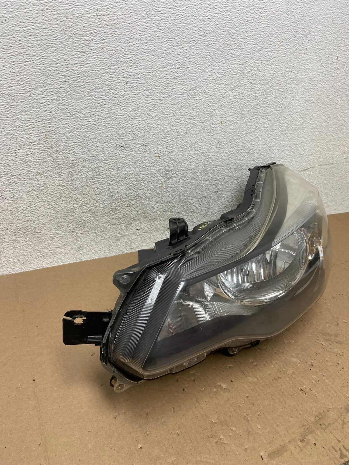 2012-2016 Subaru Impreza Crosstrek Left Driver LH Halogen Headlight AD7749 DW2