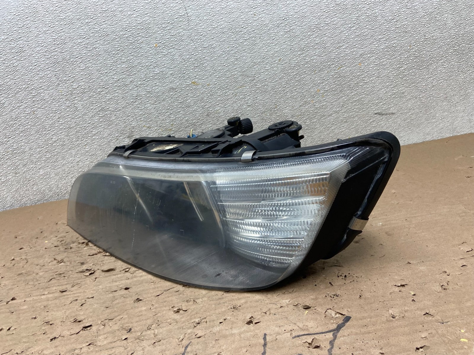 Halogen 1999 to 2002 Bmw Z3 Left Driver LH Clear Lens Headlight Oem AB1714 DG1