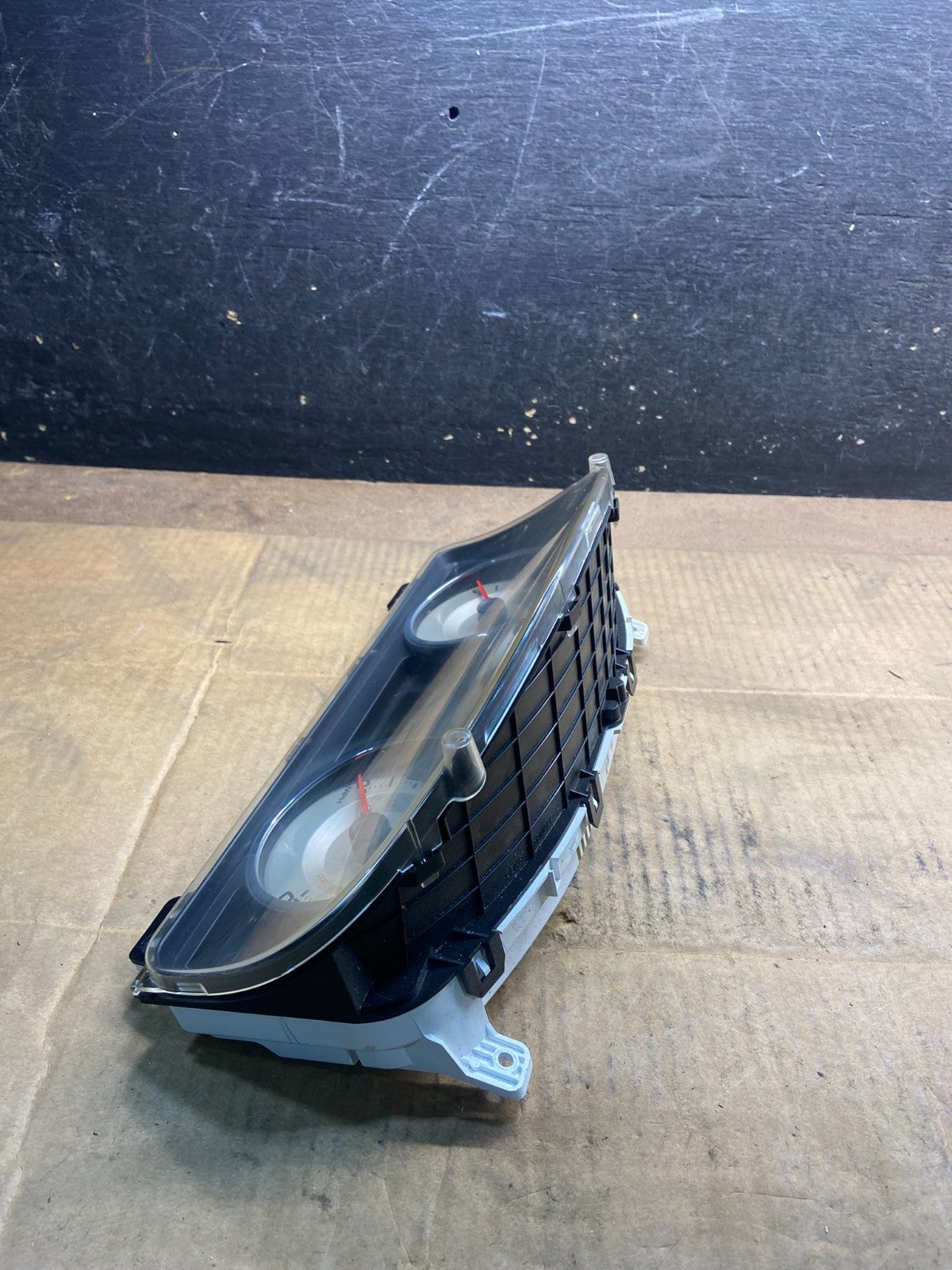 2008 - 2010 Ford Edge Gauge Speedometer Cluster Y4563 DG3