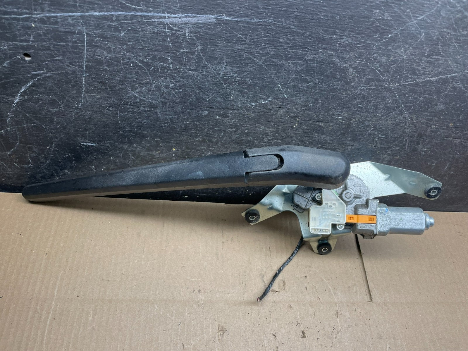 2010-2017 Chevrolet Equinox Rear Glass Windshield Wiper Motor V9205 DG0