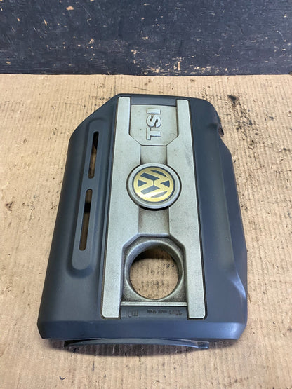 2005-2010 Volkswagen Mk5 2.0 TSI Passat Jetta Engine Cover Q0407 DG3