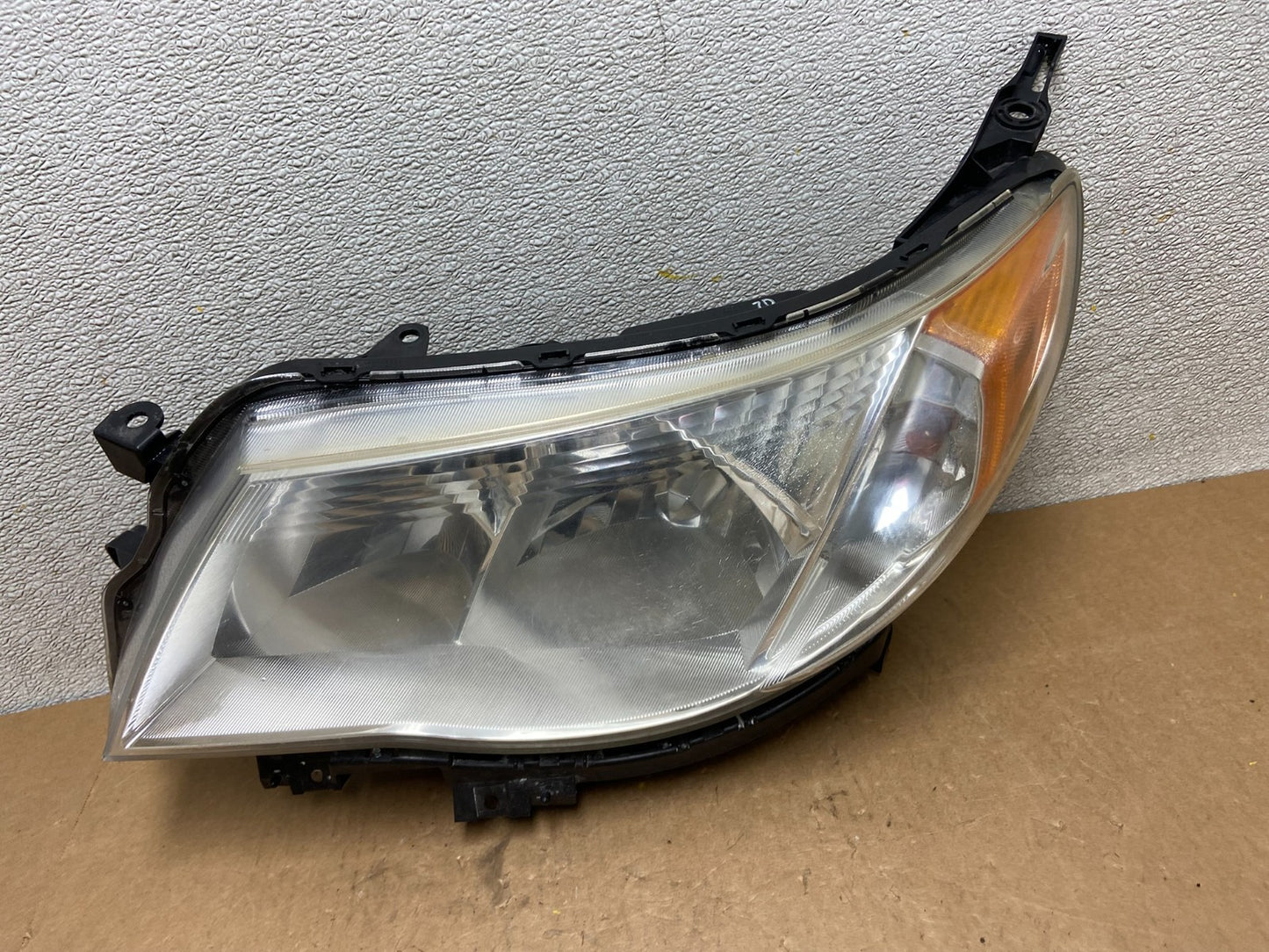 2009-2013 Subaru Forester Left Driver LH Halogen Headlight Z6940 DW0