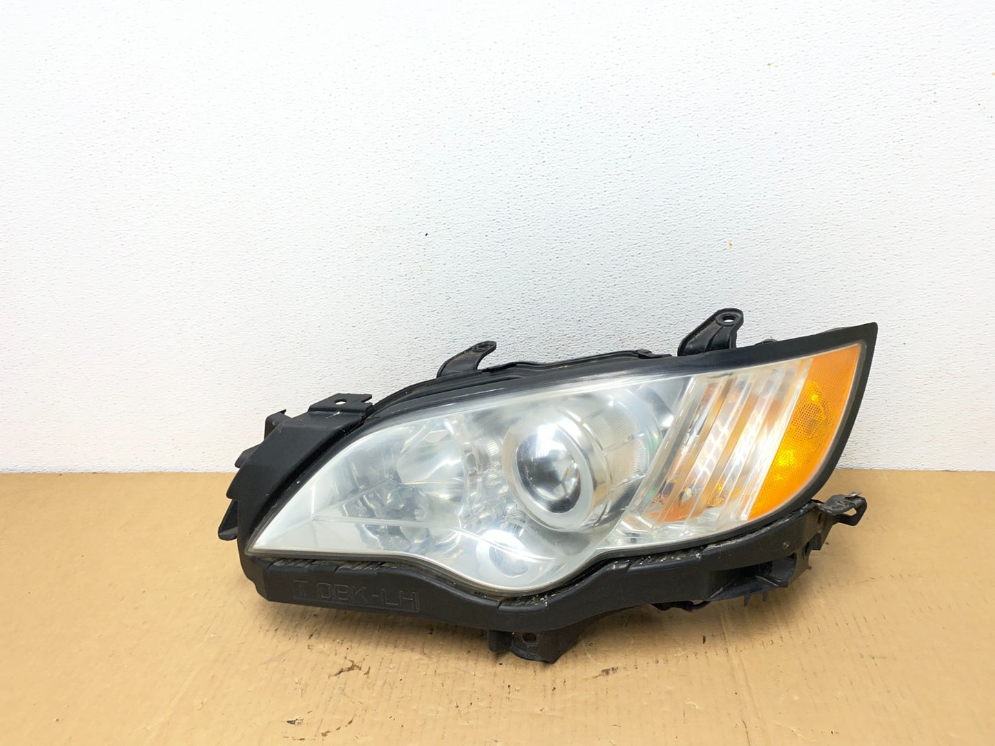2008 - 2009 Subaru Legacy Left Driver LH Side Headlight Halogen AC7623 DW0