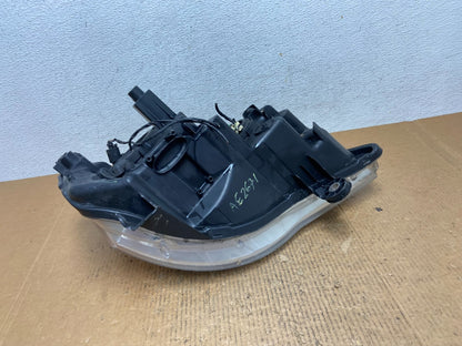 2008 to 2016 Chrysler Town and Country Left Driver Lh Side Headlight AE2671 DW9