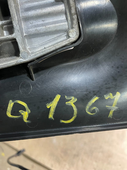 2007 to 2017 Mercedes-Benz Sprinter Right Passenger View Door Mirror OE Q1367 DG8