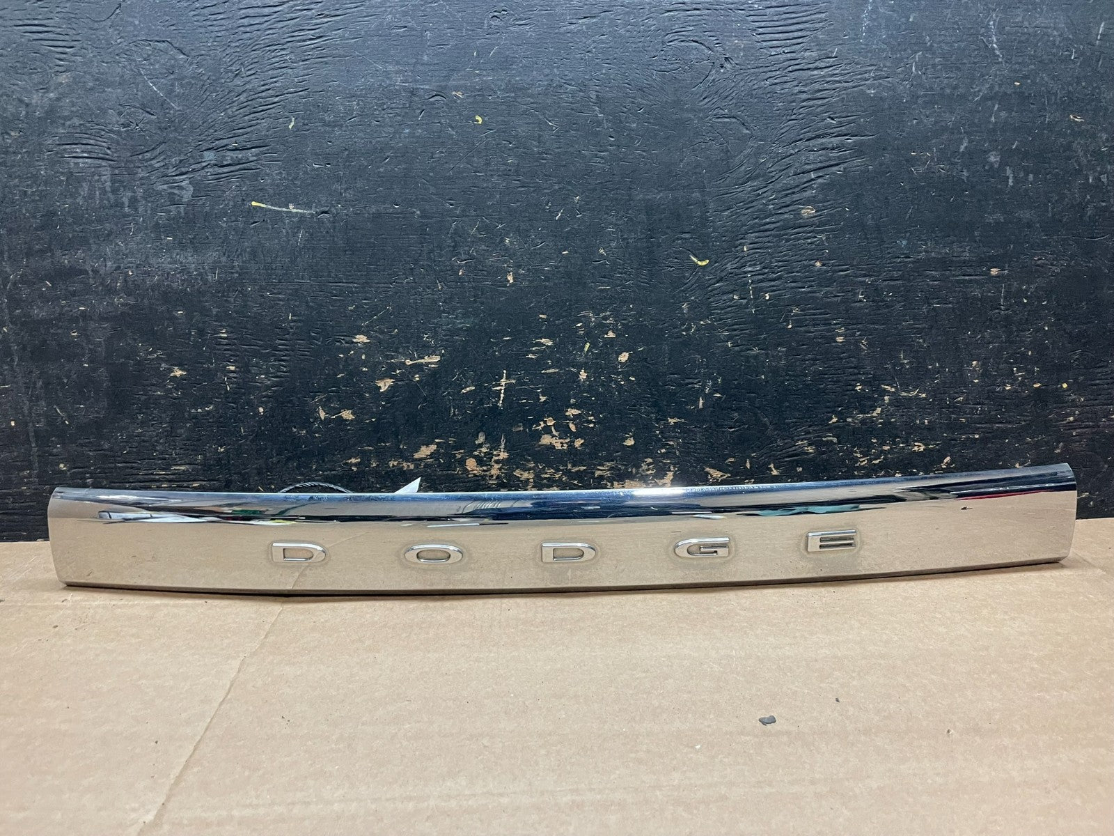 2011-2013 Dodge Durango Liftgate Tailgate Chrome Trim Molding Y9258 DG0