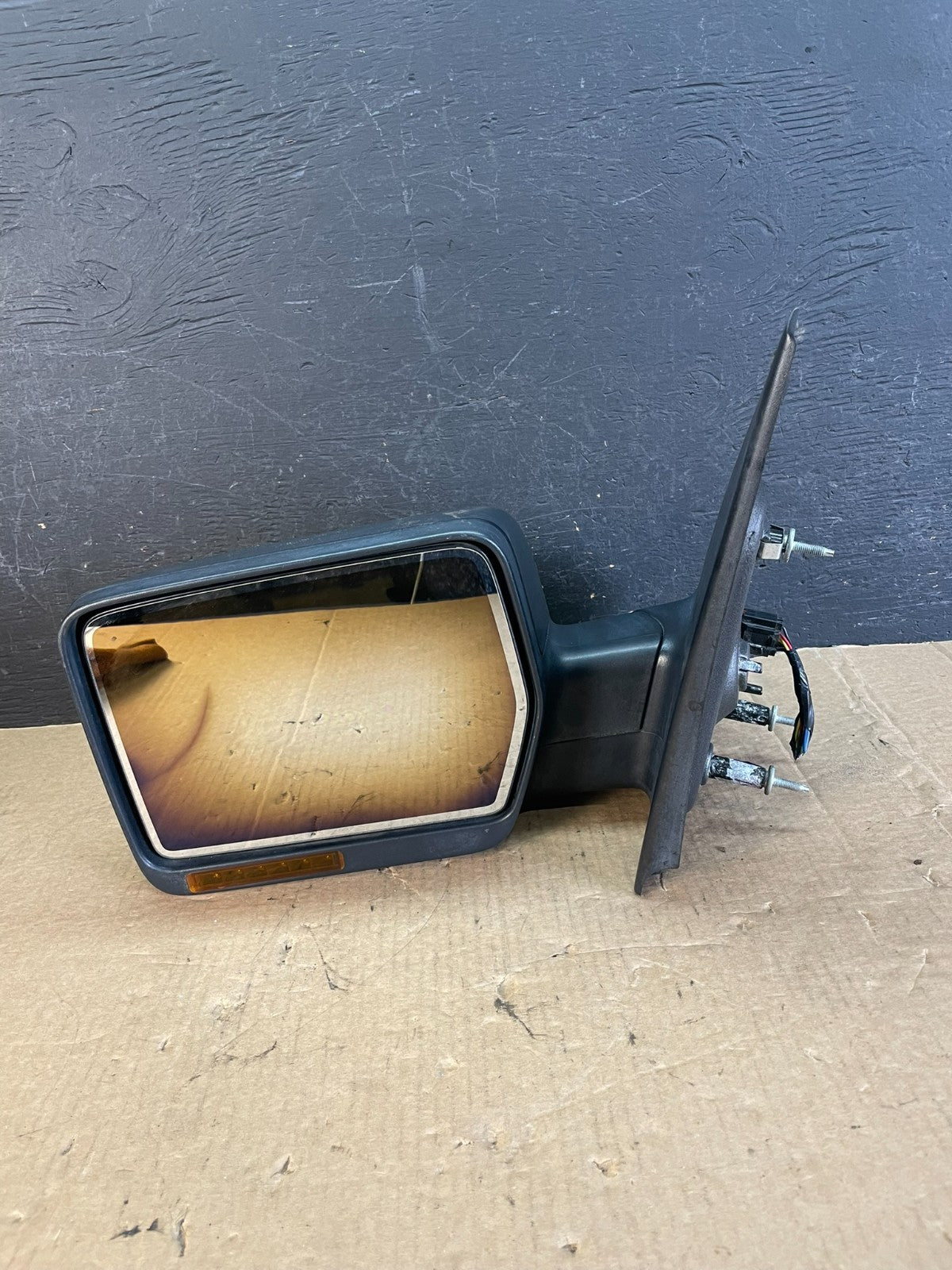 2004 to 2008 Ford F150 Left Driver LH Side View Door Mirror AF5397 DW7