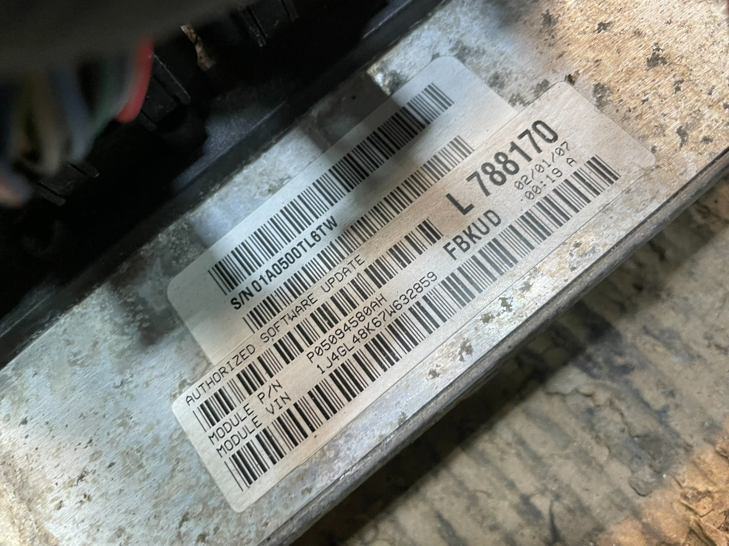 2007 Jeep Liberty Nitro 3.7L Engine Control Unit ECU ECM OEM u9039 DG3