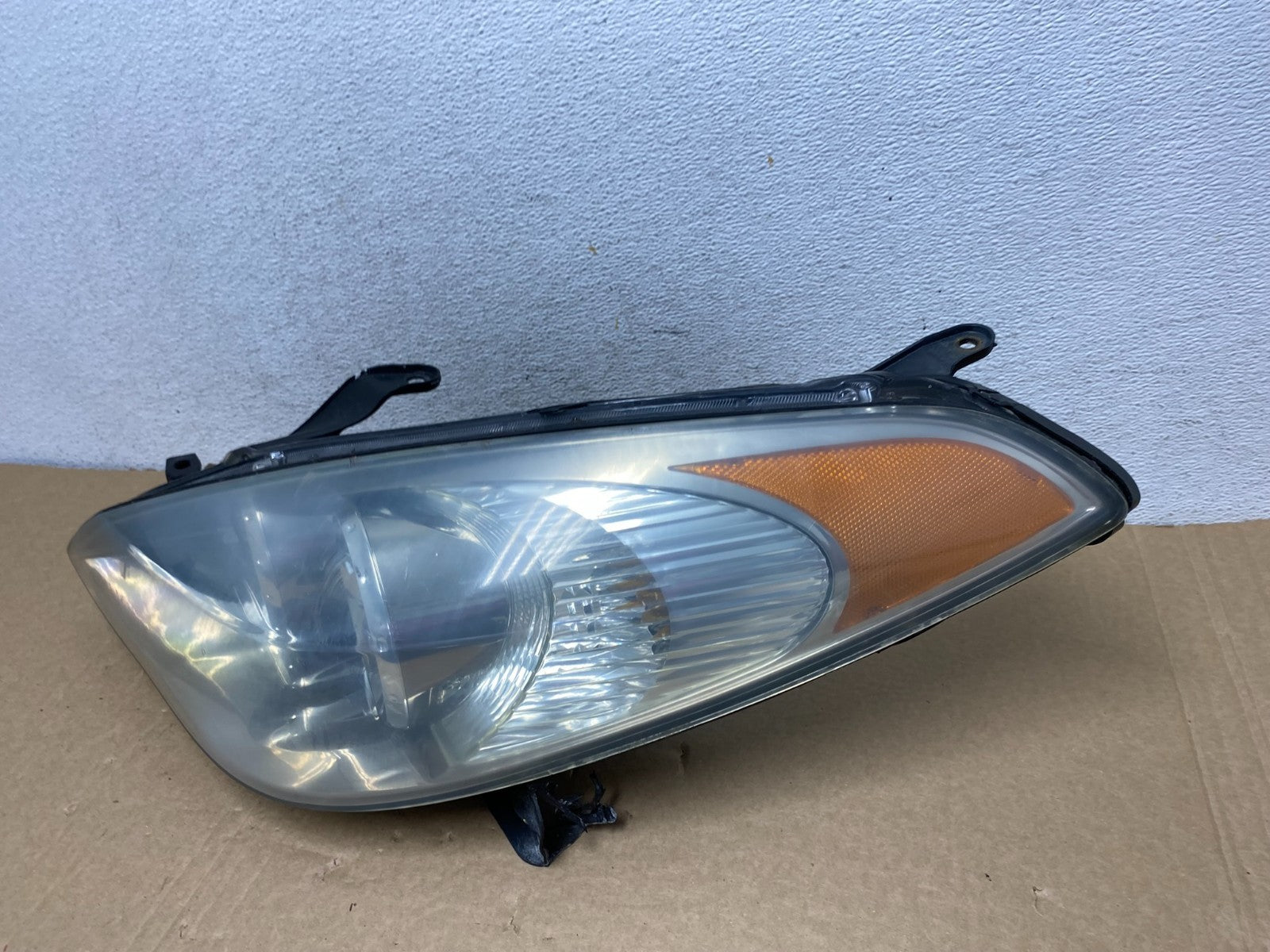 2004 2005 2006 Toyota Solara Halogen Headlight Left Driver Lh Side AF7289 DW1