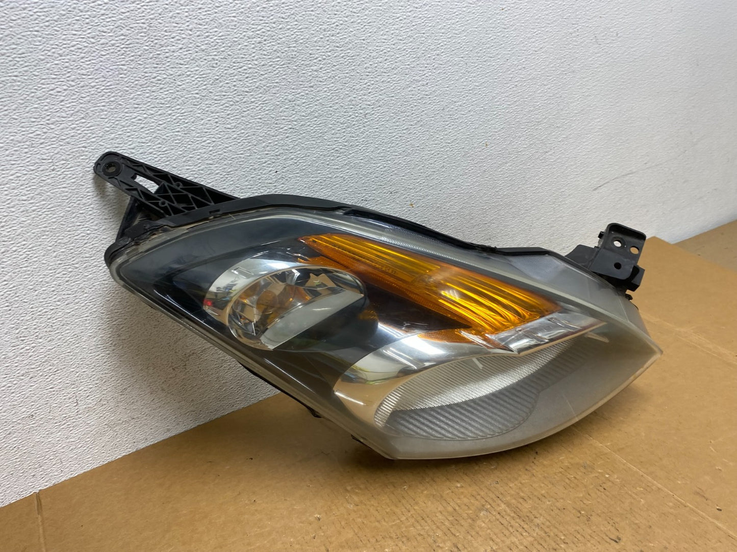 Sedan 2007 to 2009 Nissan Altima Right Passenger Halogen Headlight AD9247 DW2