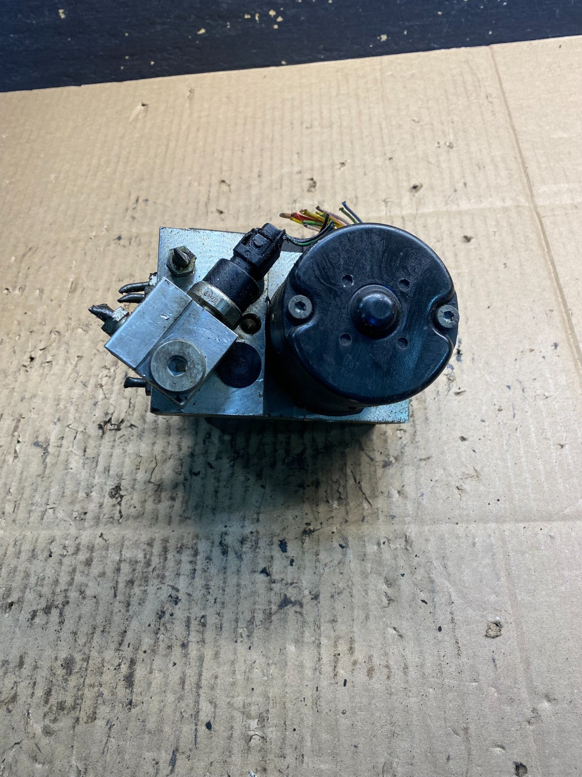 2000 - 2006 Mercedes S600 CL500 S430 ABS Anti Lock Brake Pump Module AB2799 DG5