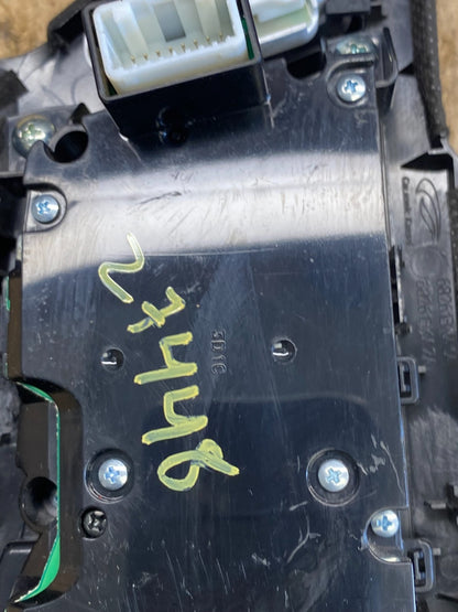 2013 to 2015 Nissan Pathfinder Information Display Control OEM Z7448 DG6