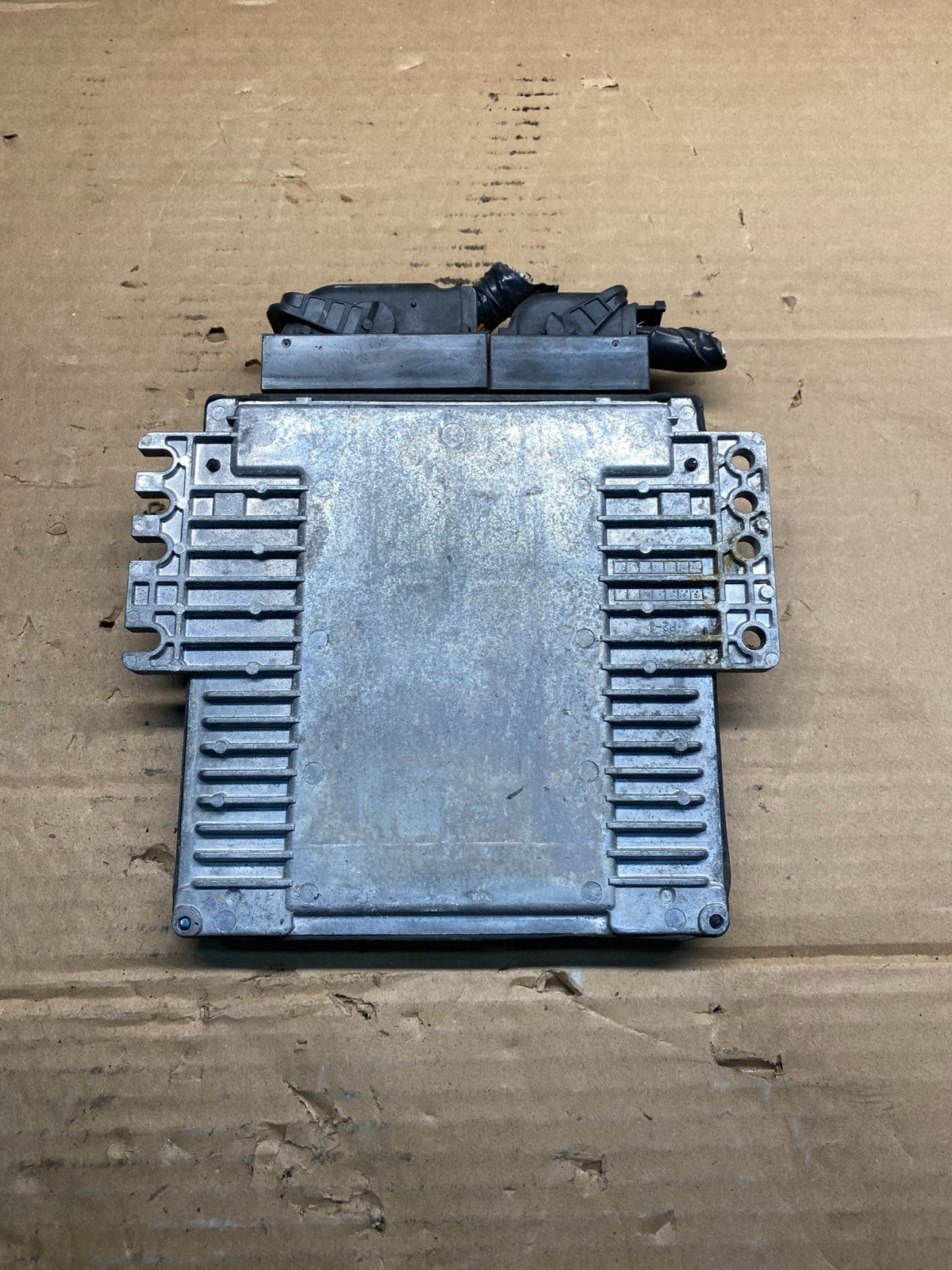 2008 Nissan Armada QX56 5.6 Engine Control ECU ECM Module MEC73-521 A1 ad7636 DG1