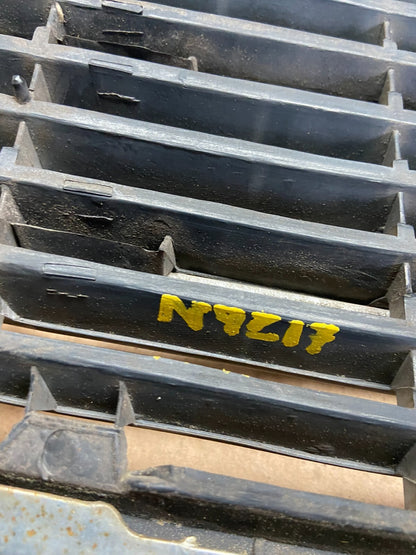 1994 to 1999 Mercedes-Benz W140 S600 S500 S320 Front Upper Grille OEM N921710