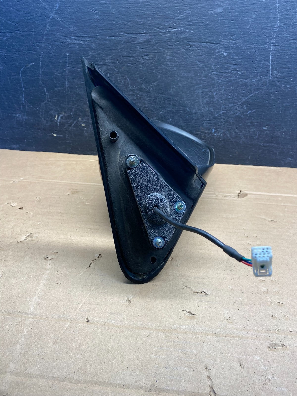2011 to 2014 Nissan Juke Right Passenger Side Door Mirror AD9602 DW4